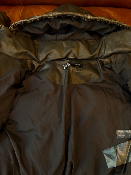 Zara - Women’s Faux Leather Cropped Puffer Anorak - Picture 5 of 7